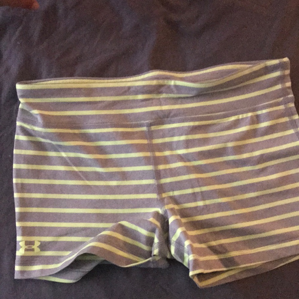 Under armour shorts - like new!!